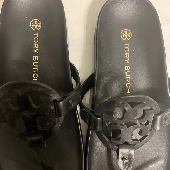 Tory Birch sandals. Wore maybe 6 times - Picture 2 of 3